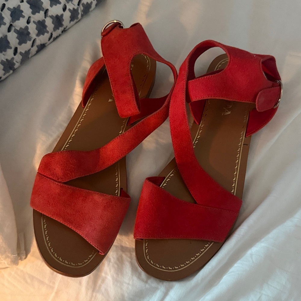 Women’s Prada Coral Suede Shoes size 6.5